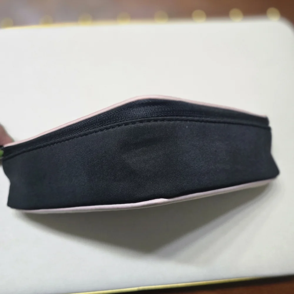 Prada Beauty GWP Beauty  Pouch - Picture 6 of 8